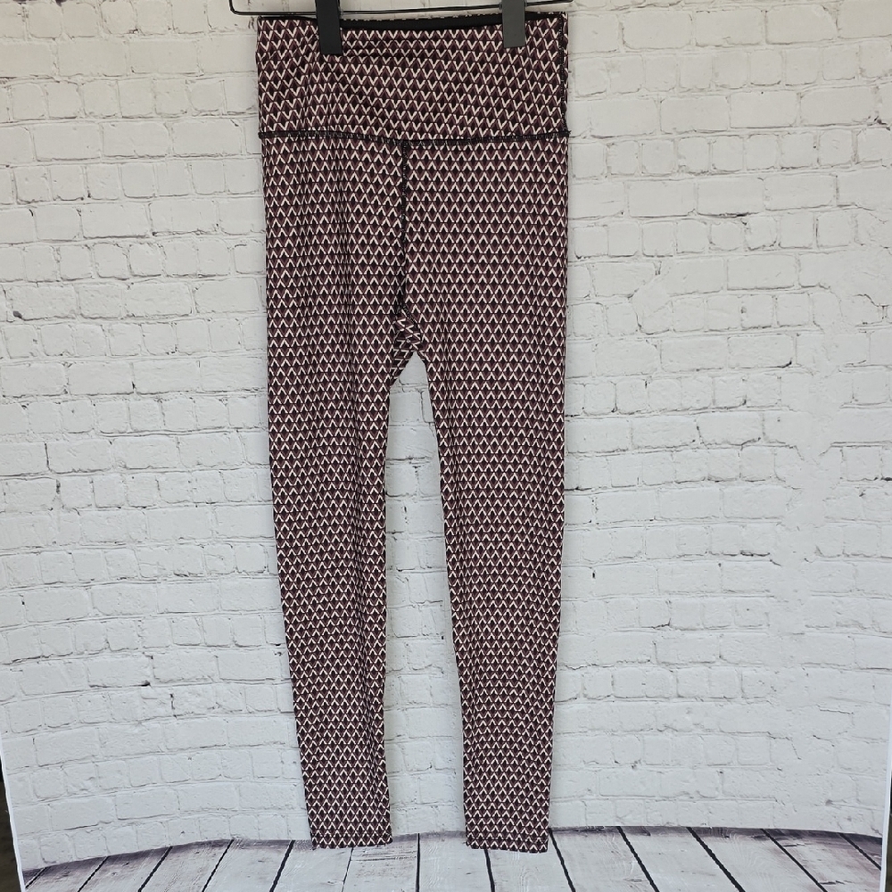 Noli High-Waist Diamond Geometric Print Leggings - Black, Brown, & White Size S